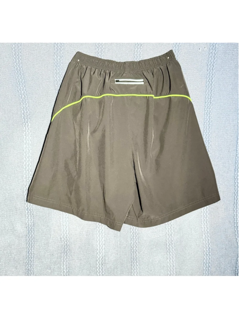 Men's BCG Athletic Shorts Size M Grey with Yellow Accents
